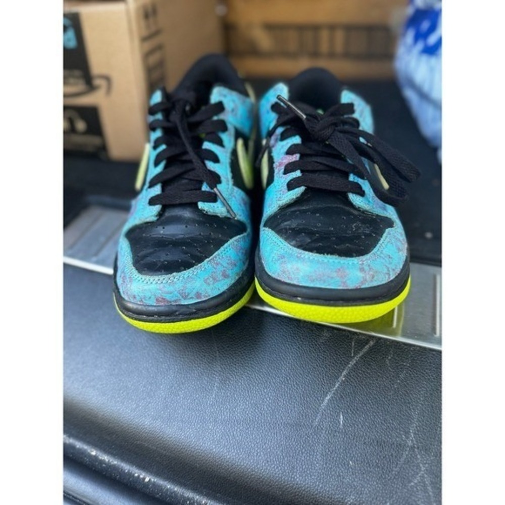 Nike Dunk Low SE Acid Wash Baltic Blue Volt